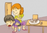 Trẻ ngạt thở vì hóc thức ăn, cứu cách nào mới đúng?