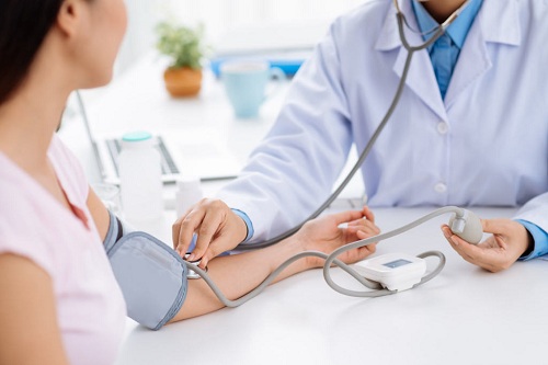 Tiết lộ các triệu chứng ít được biết đến của tăng huyết áp